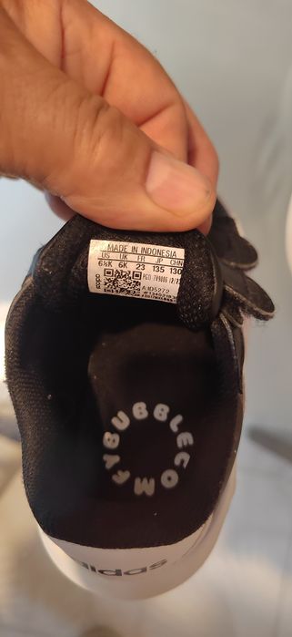 Маратонки Adidas