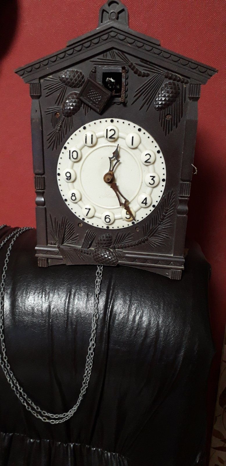 Старинни  часовници Часовник  куковичка