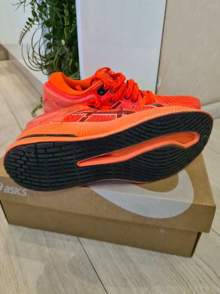 Asics  MetaRide W- за бягане