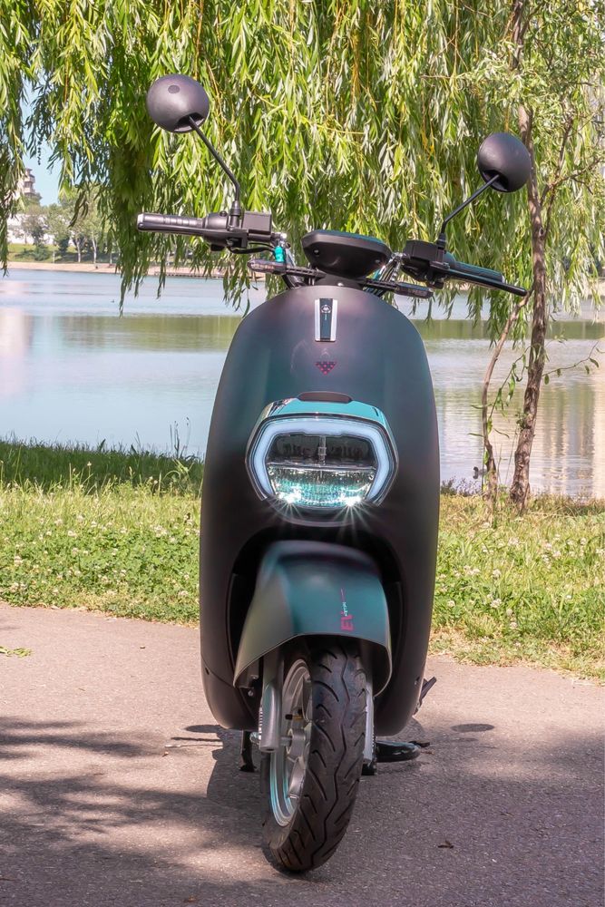 Închiriere scuter electric 60km autonomie — necestia permis