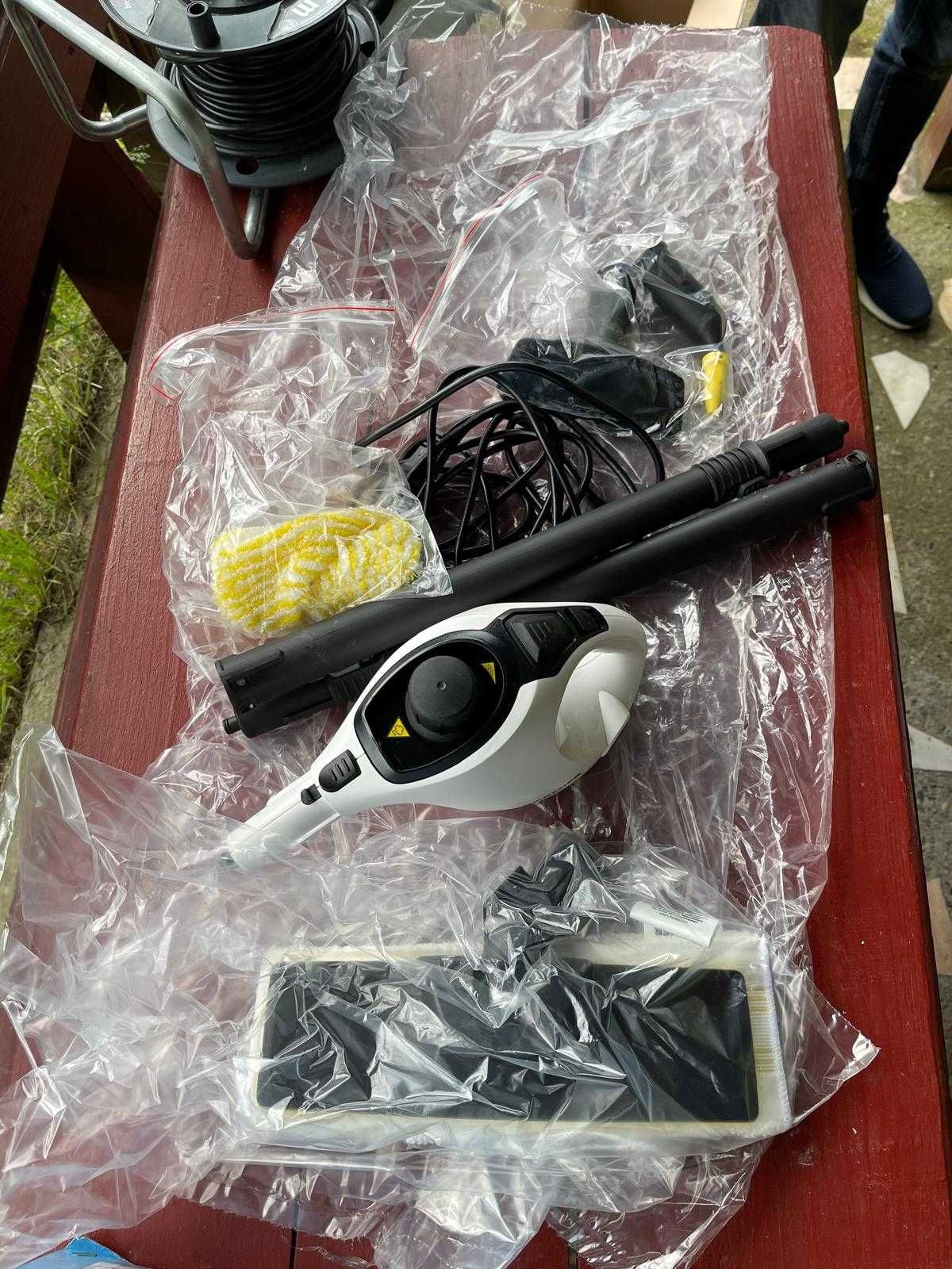 Aparat de curățat cu aburi Kärcher SC 1 EasyFix [Clasa energetică A]