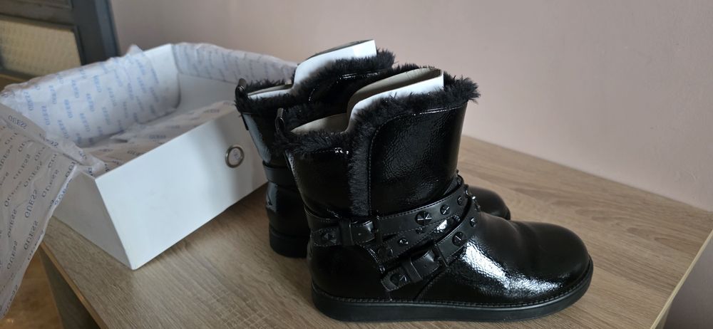 Боти Guess-номер 38