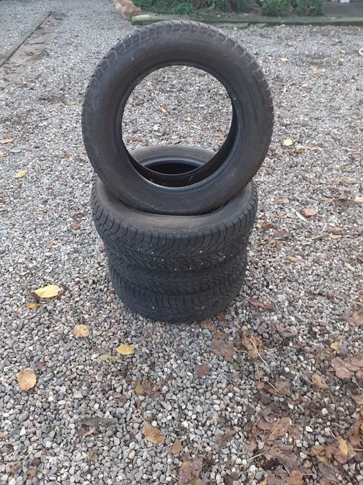 Anvelope de iarna de vânzare