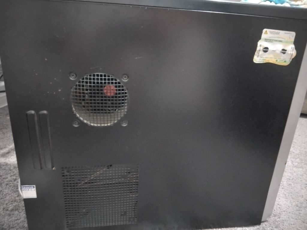 Calculator,monitor și tastatura