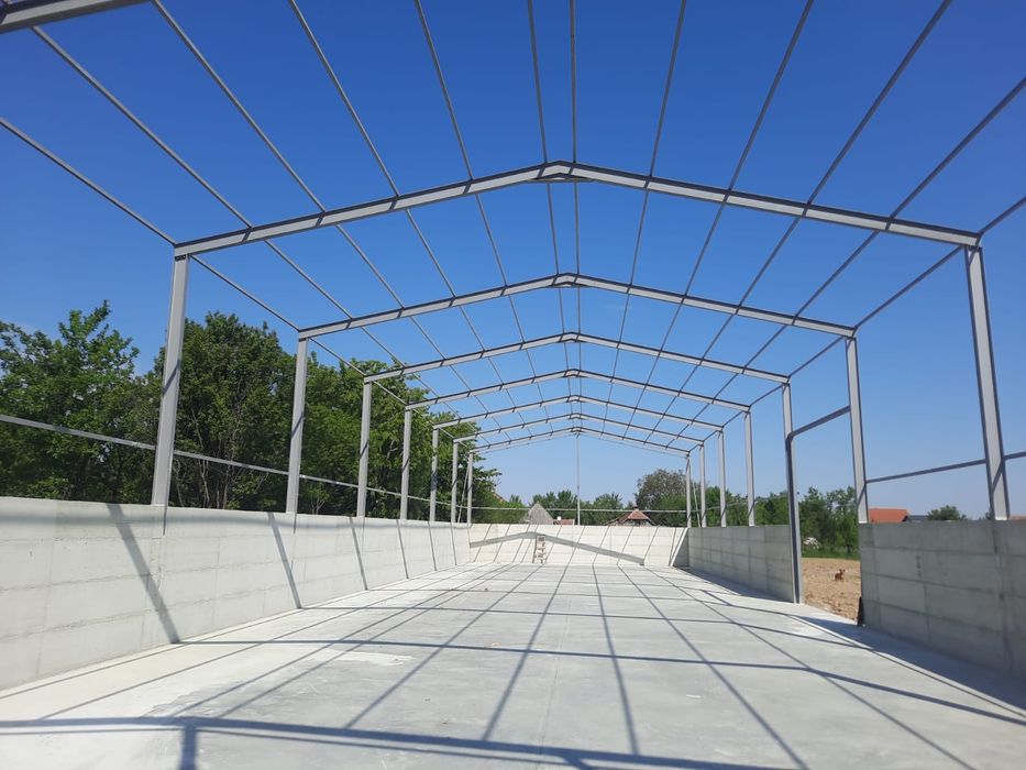 Vand structura hala metalica