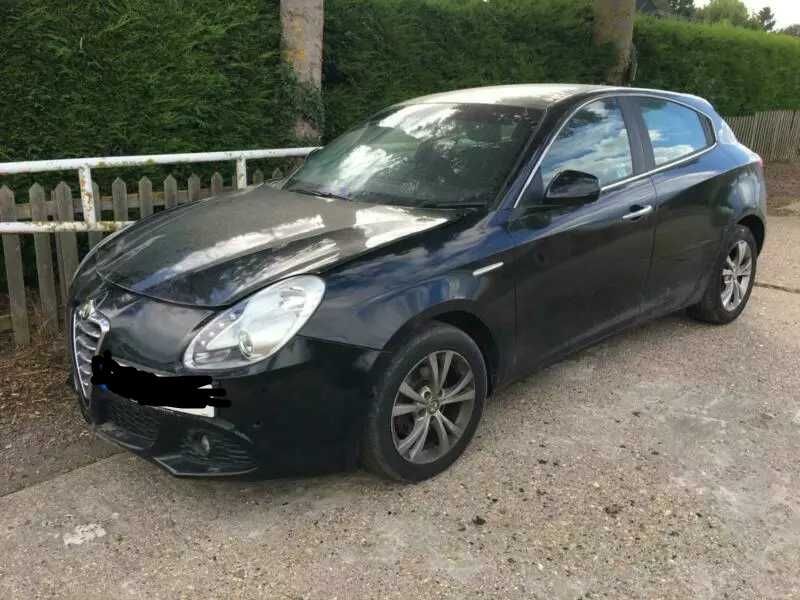 Piese caroserie Alfa Romeo Giulietta 1,6jtdm 2011