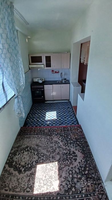 5-мкр.да жойлашган 2 хонали квартира ижарага берилади ОИЛАГА узок мудд