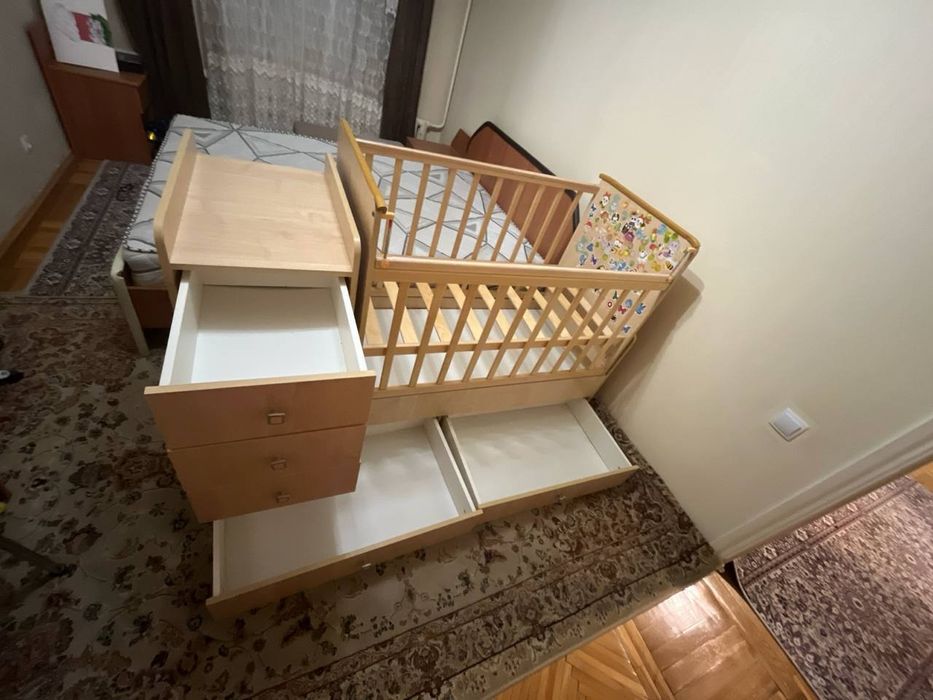 Детская кровать- трансформер