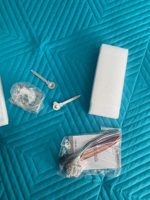 ЧИСТО НОВО Радио с НАВИГАЦИЯ 9,5 инча mp5 player