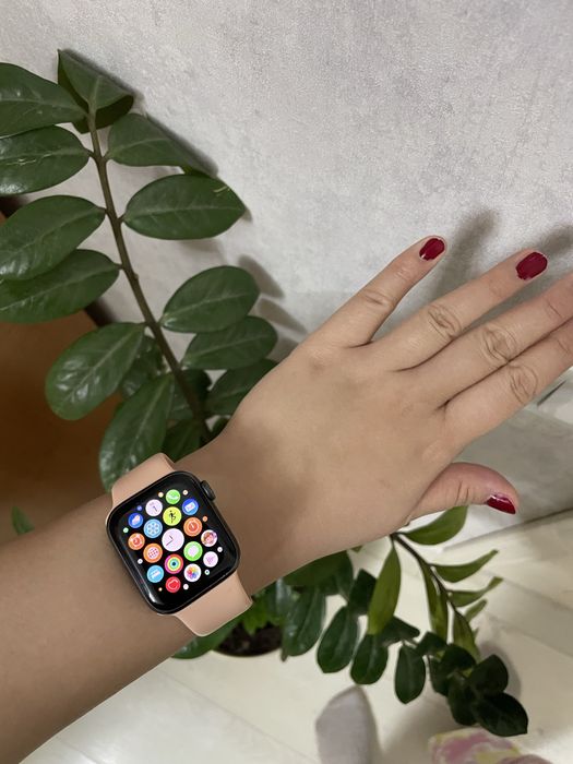 Apple wath series 6 корпус 40 мм