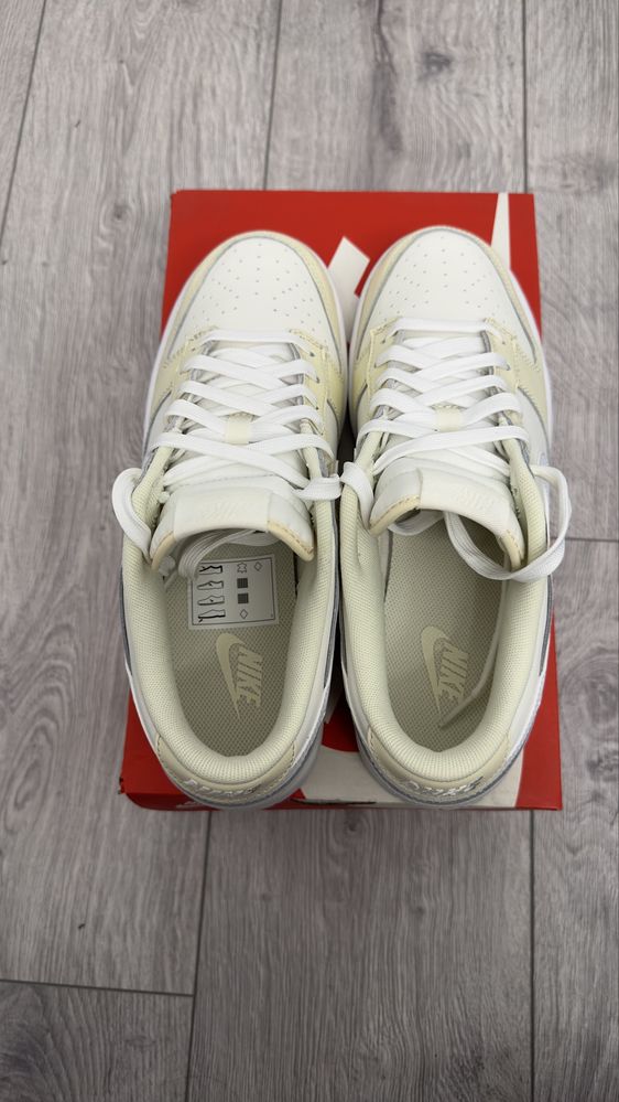 Nike Dunk Low Coconut Milk
