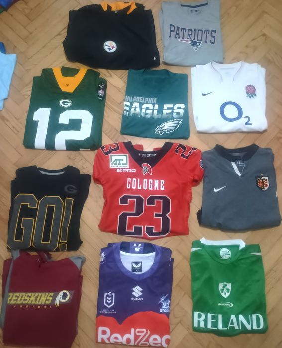 NFL, ръгби и американски футбол дрехи/артикули