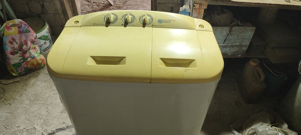 Продам стиральную машину