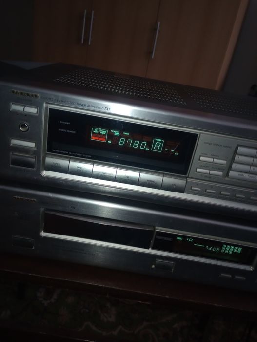 Amplituner TX-9011 + CD Player DX-7011 Onkyo , Quartz Synthesized, R1