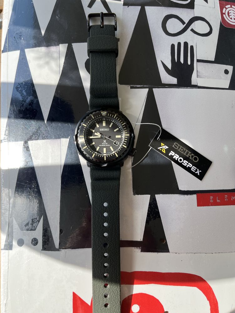 Seiko Prospex Solar Tuna Divers SNE543p1 часовник