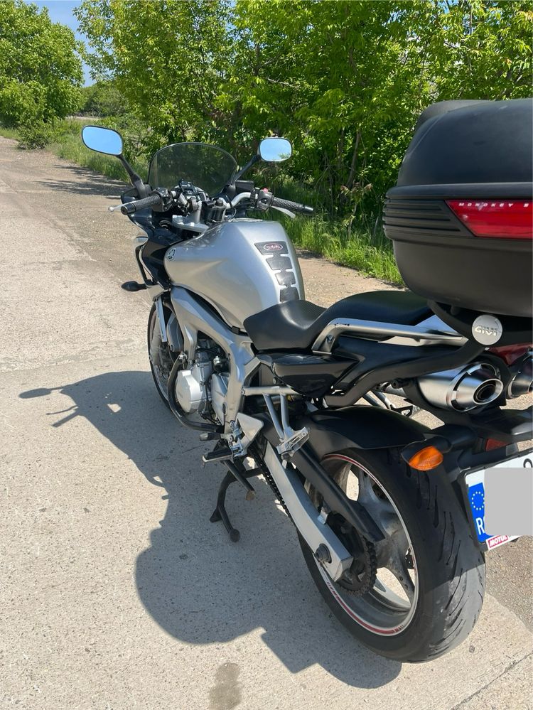 Yamaha FZ6 Fazer