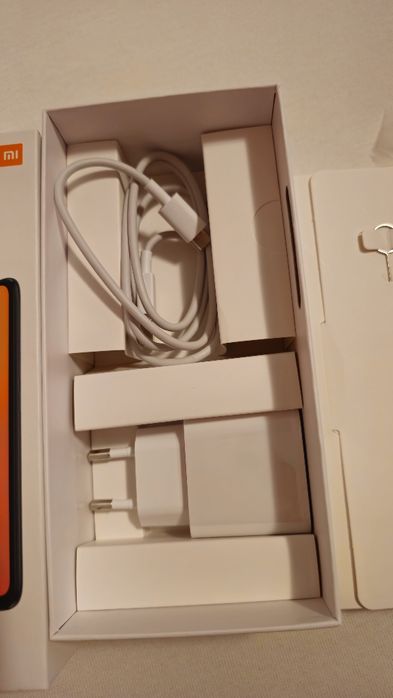 Xiaomi Redmi 9A Granite Gray, 32gb, 2gb RAM

Telefonul a fost folosit