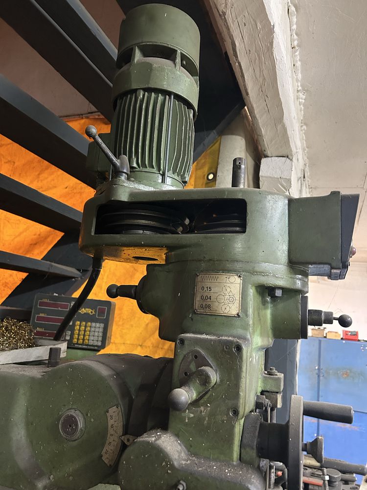 Freza prelucrat metal
