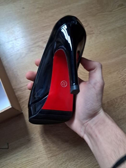 Pantofi piele 32 NOI