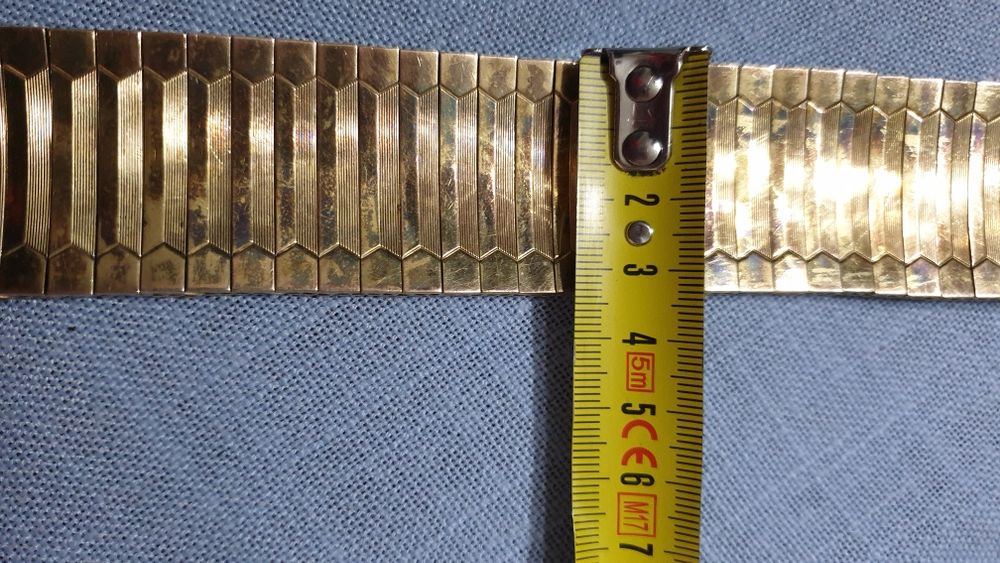 Изящна позлатена винтидж гривна