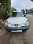 Dezmembrez  Peugeot Partner 1.9D 51 kw E3 2005