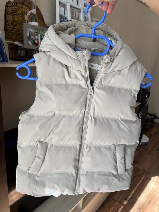 Детски елек MANGO ръст 116