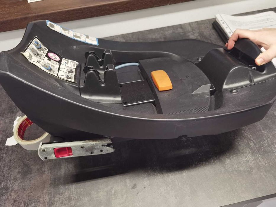 База за столче Cybex Aton 5