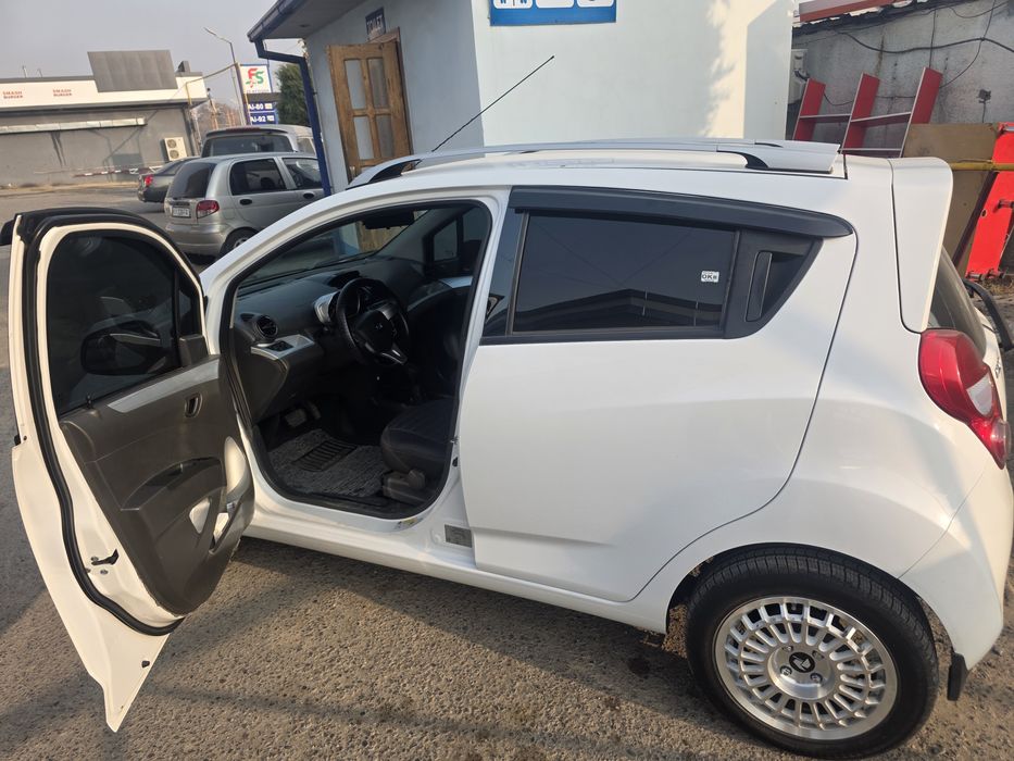 Продам 2018 Spark R2 A/T Евро Чистая