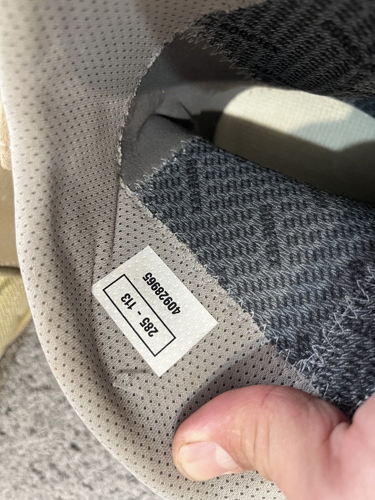 Bicanci miltari desert goretex , noi