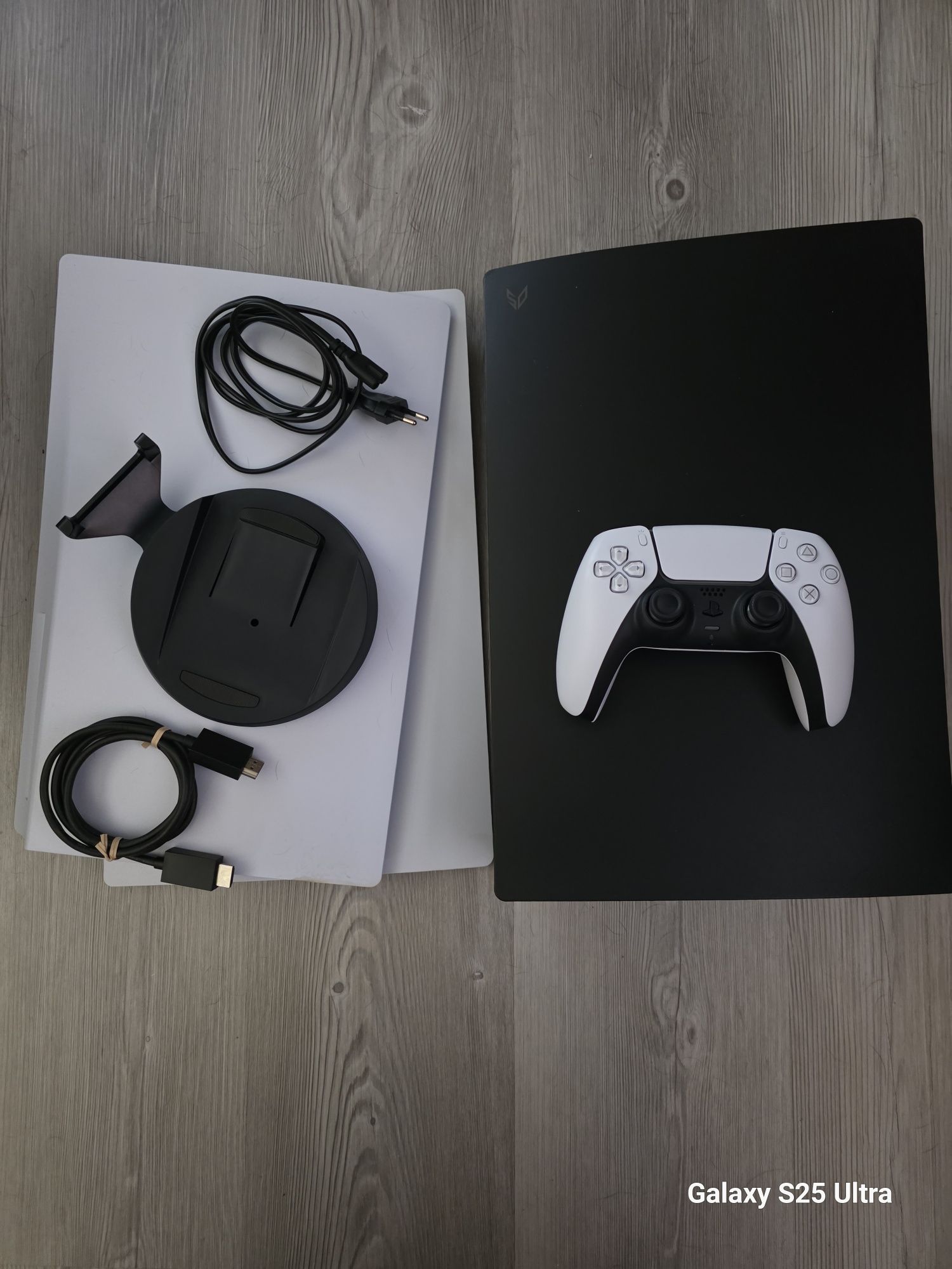 Playstation 5 disk CFI-1216A Остатъчна гаранция.