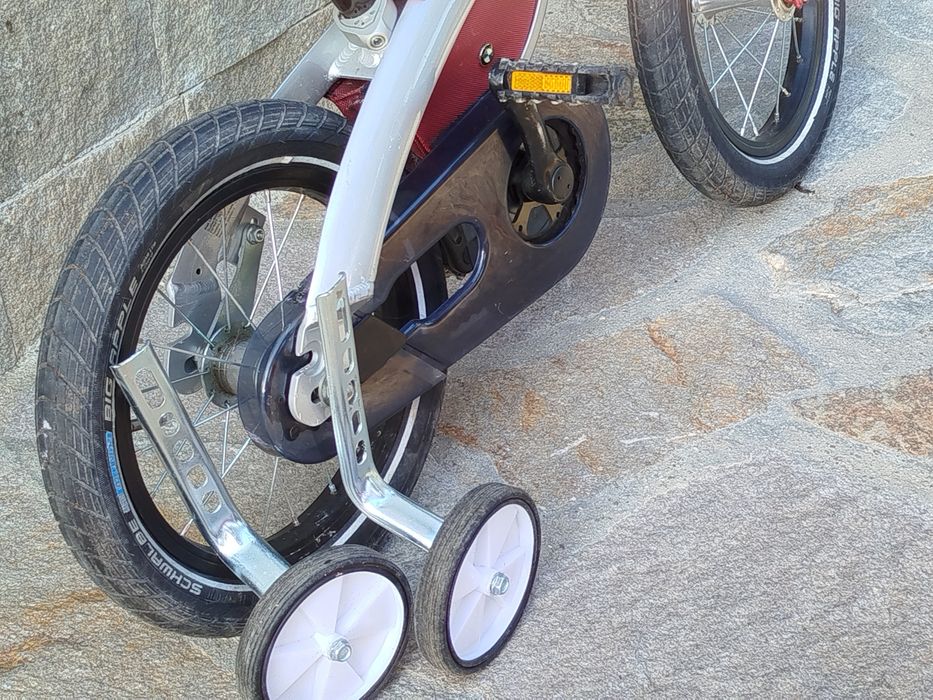 Детски велосипед BMW Kidsbike, черен