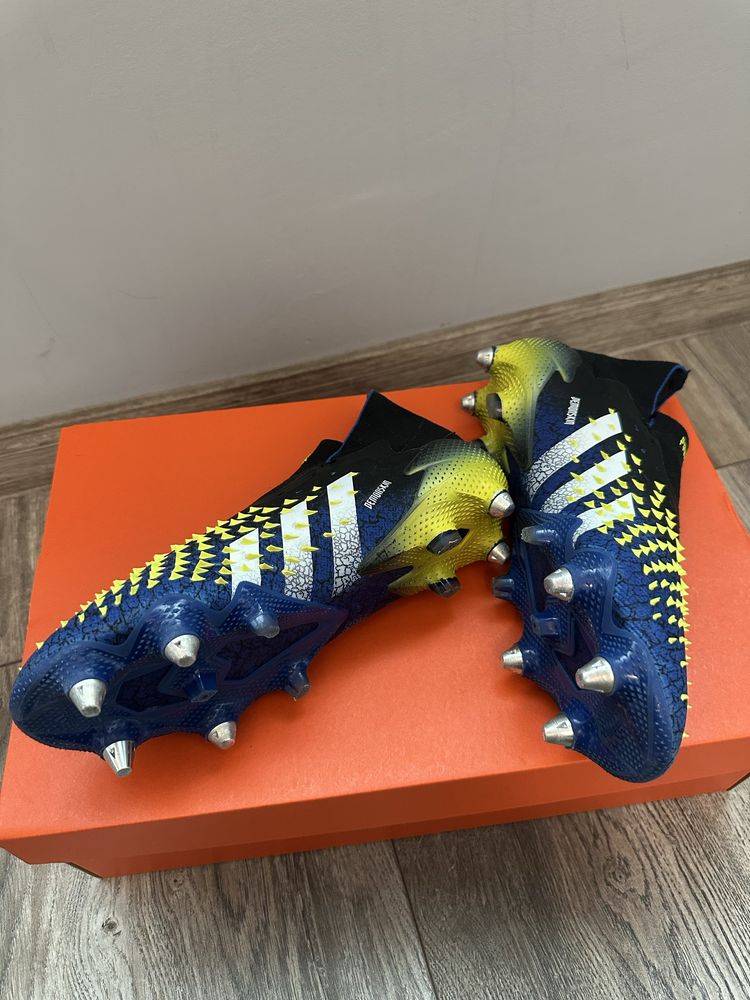 Adidas PREDATOR Demonskin MIX 38номер