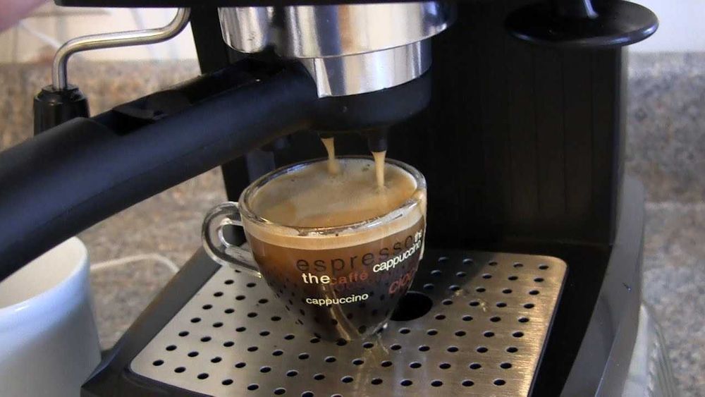 Espressor manual DeLonghi EC155