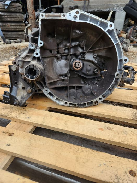 Скоростна кутия за пежо 207 1.6 16в 120 коня