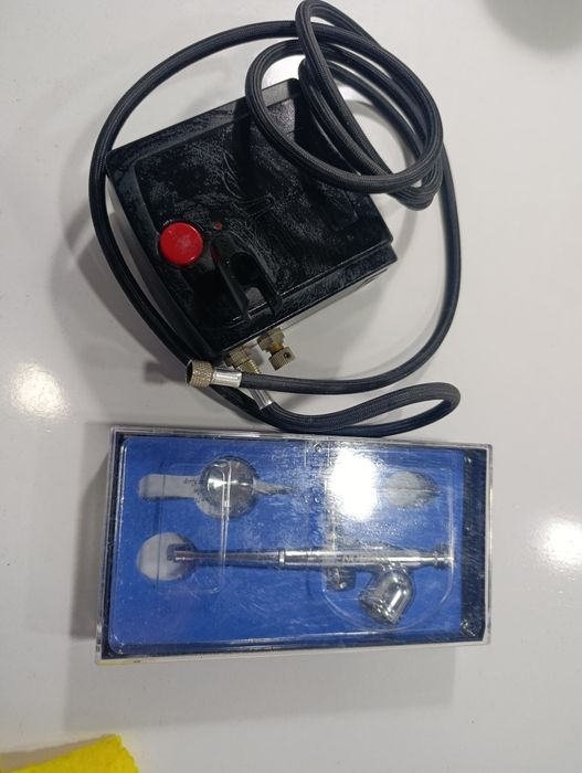 Продаю аэроограф для ногтей