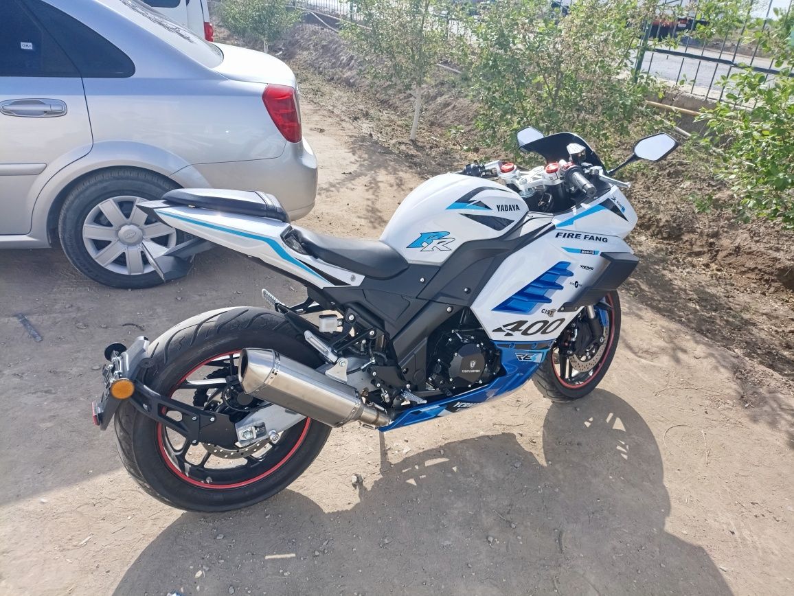 ducati panigale 400 RR