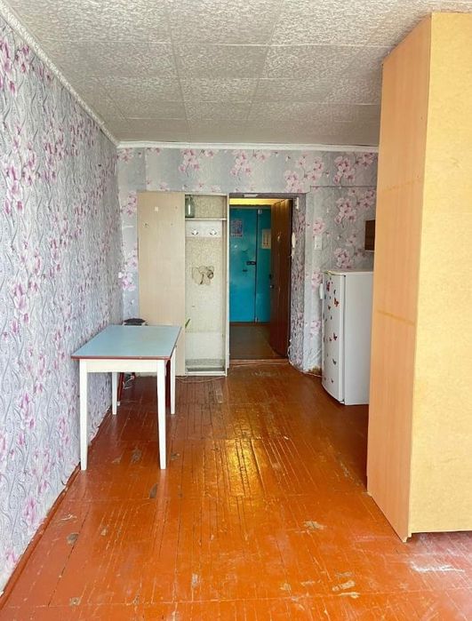 Продам комнату в общежитии 4200