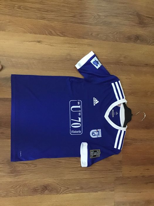 Vând tricou Adidas FCU Craiova