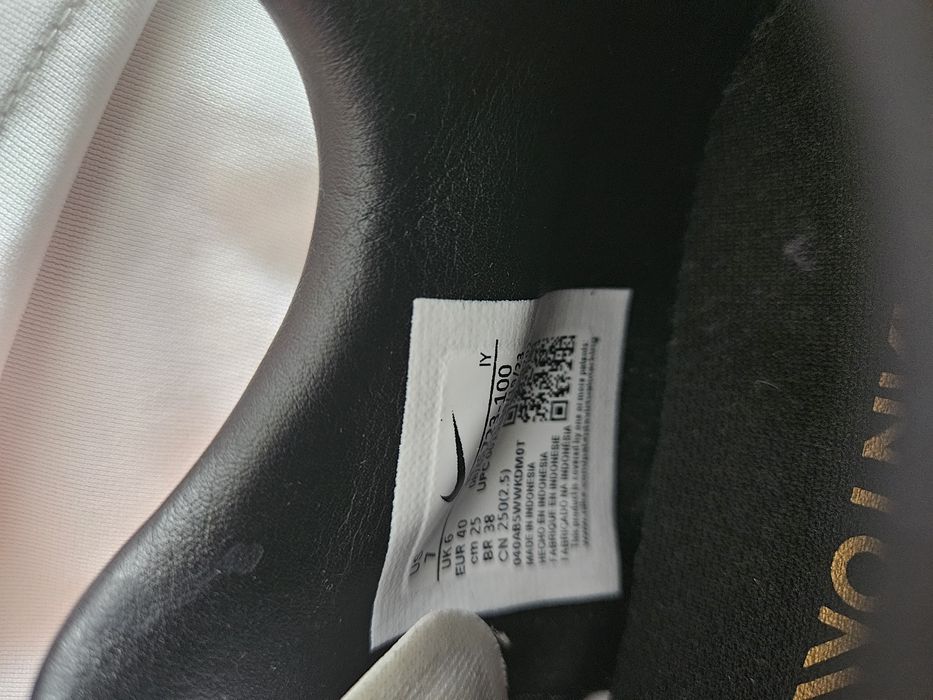 Nike Phantom GX II Academy Astro Turf Football Boots. Marime:40