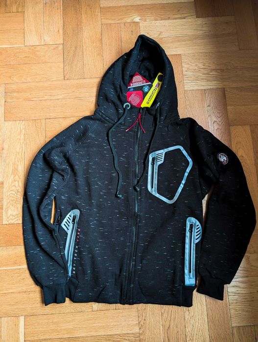 geographical norway headphones hoodie