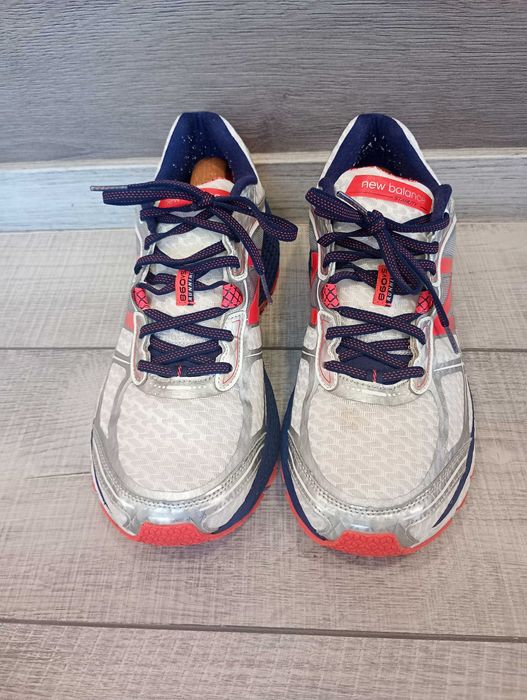 New Balance M860 V5 мъжки маратонки номер 46,5 стелка 30 см