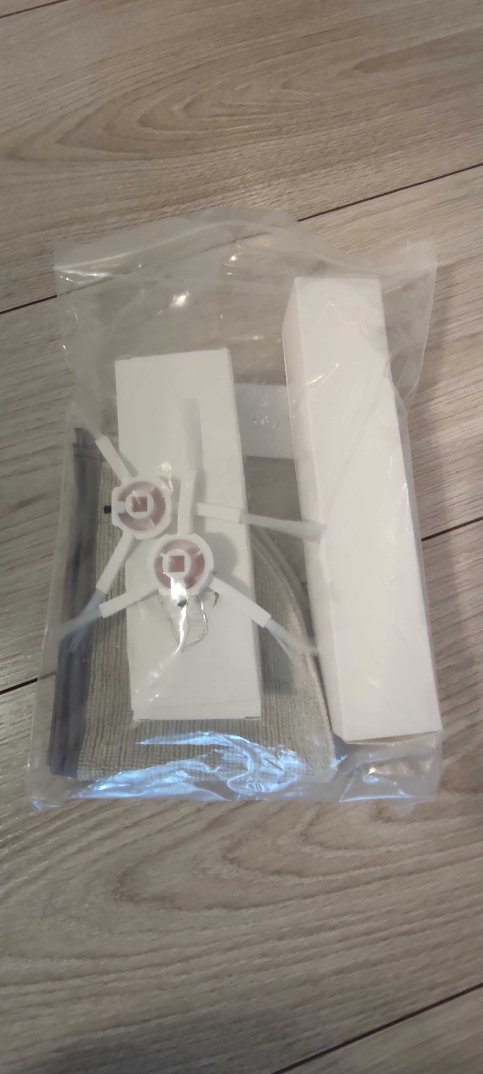 Робот прахусмокачка - Xiaomi Mi Robot Vacuum Mop 1C