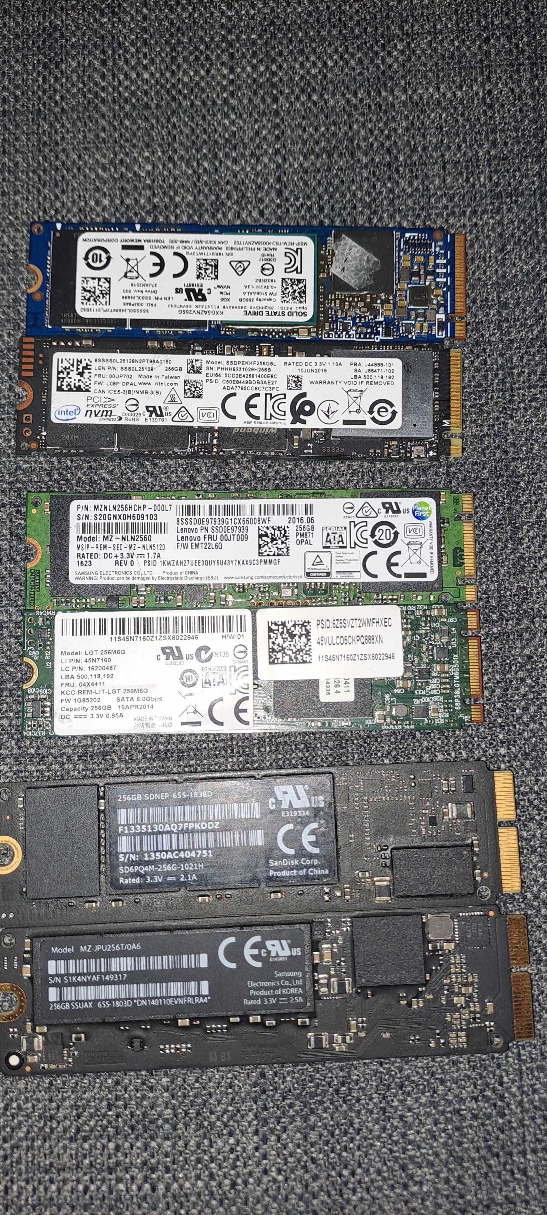 SSDuri laptop. Serial sata, pcie-nvmexpress