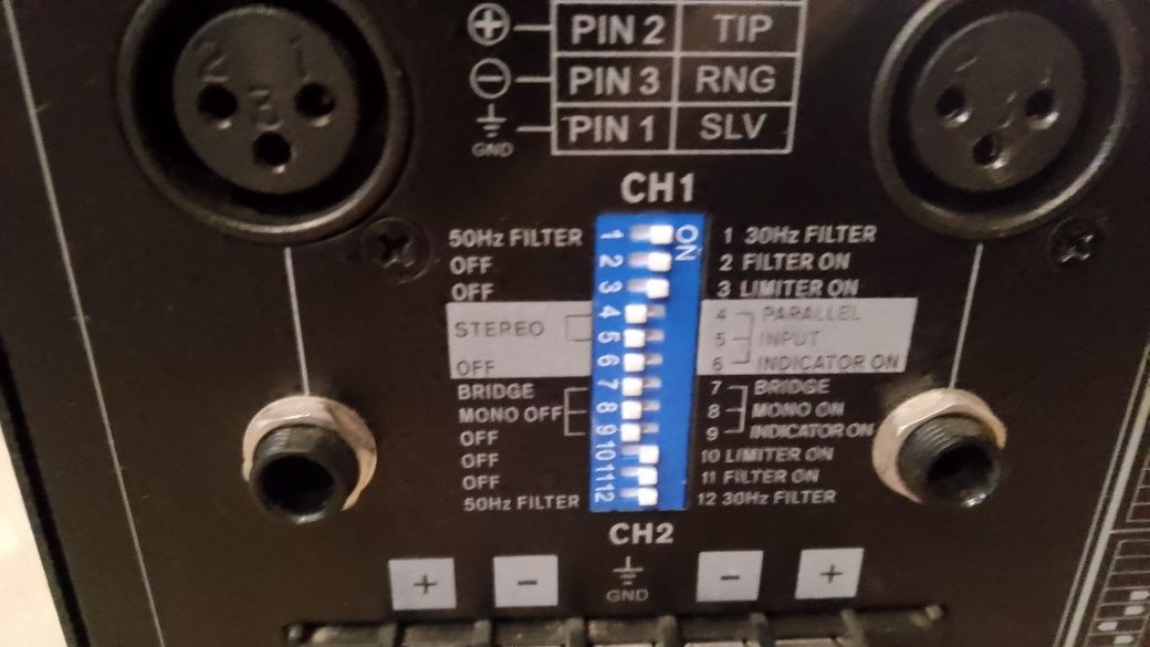 Vând putere 2x2500W RMS Phonic XP 5000 Amplificator  5000W RMS