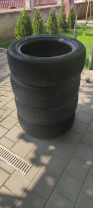 Продавам 4 броя гуми комплект  235/55/19 rock a/c one