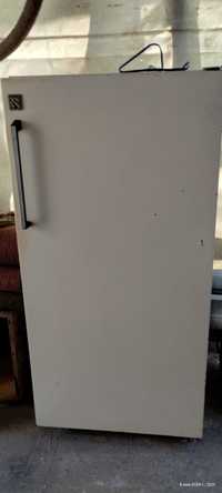 Продам срочно холодильник Бирюса 2