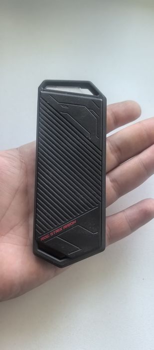 SSD Portabil ASUS ROG Strix Arion USB 3.2 Gen2 Tip-C NVMe