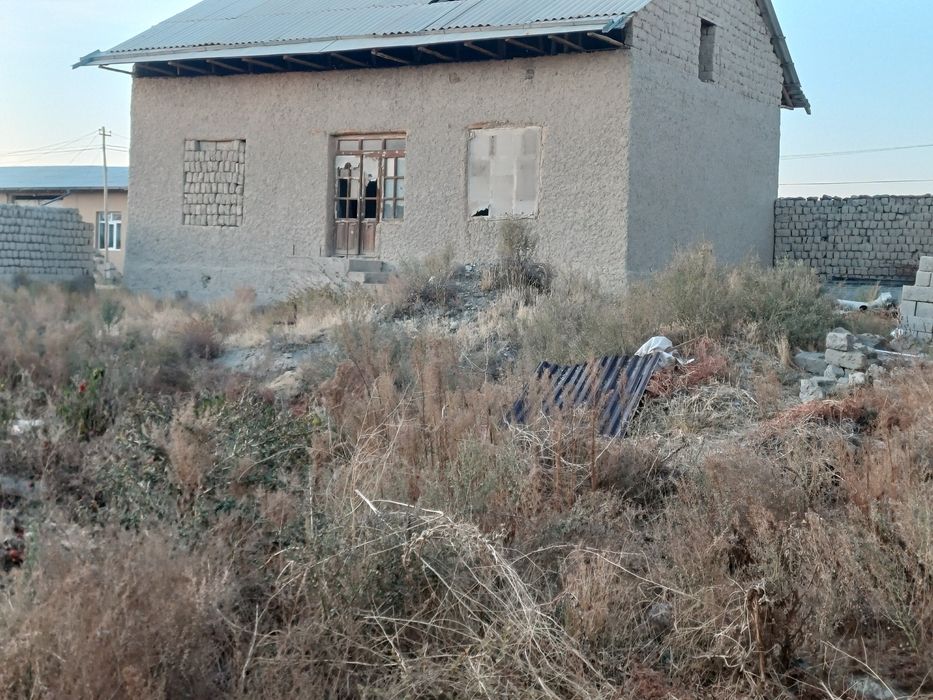 Yashash uchun Xovlijoy