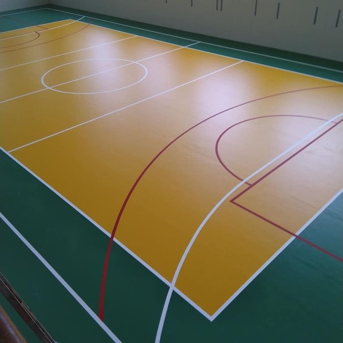 Спортивный линолеум, продажа, укладка под ключ.