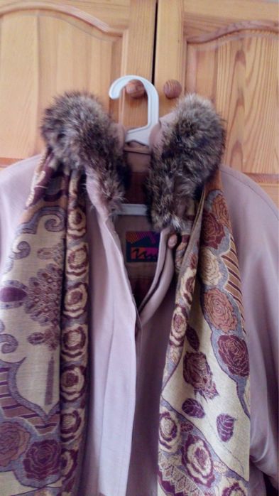 Зимно палто с шал